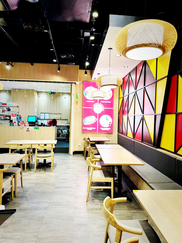 Crunch Time at Mr. Ayam Penyet, Sunway Velocity