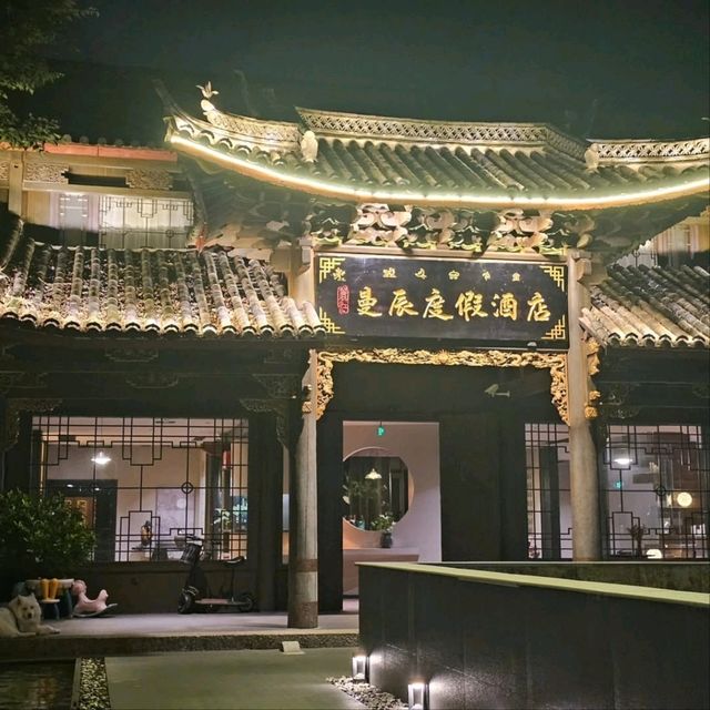 Lantern Lights and Lively Streets Lantern Lights and Lively Streets