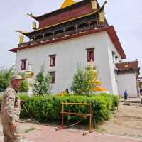 Finding Peace at Gandantegchinlen Monastery