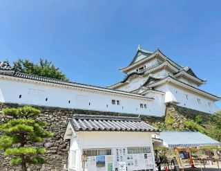 🏯 Wakayama Castle, Japan｜A white castle tower that travels through the Warring States Period