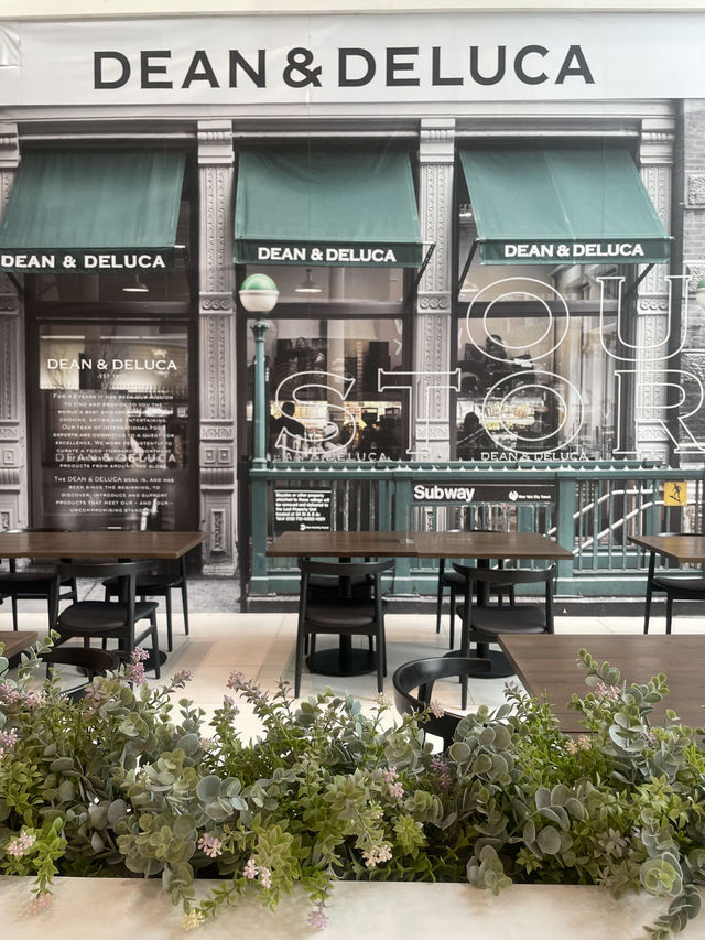 DEAN & DELUCA 