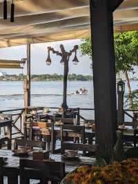 ร้านอาหารบ้านระเบียงน้ำ