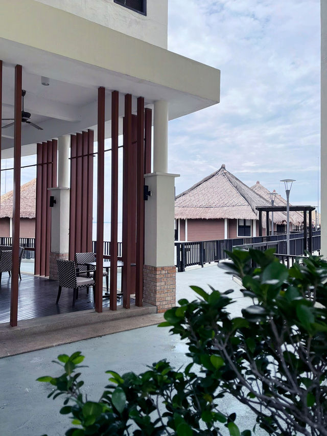 “Scenic Staycation by the Sea” “Scenic Staycation by the Sea”