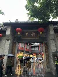8 Days in Chengdu