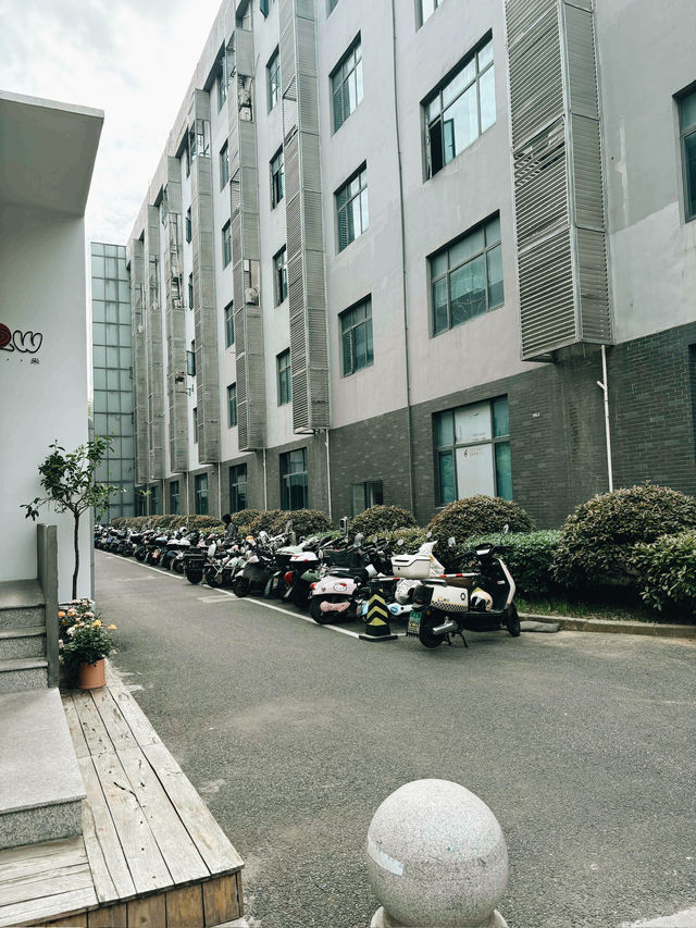 Slow Café Life in Nanjing