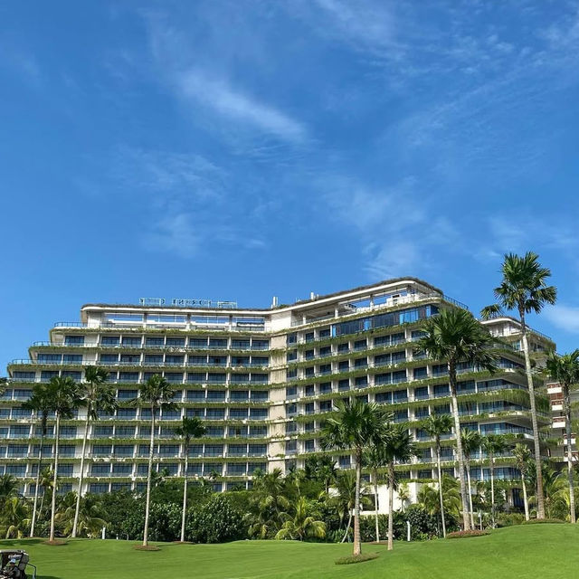 Forest City Golf Hotel: Your Luxe Getaway in Nature 🌳⛳