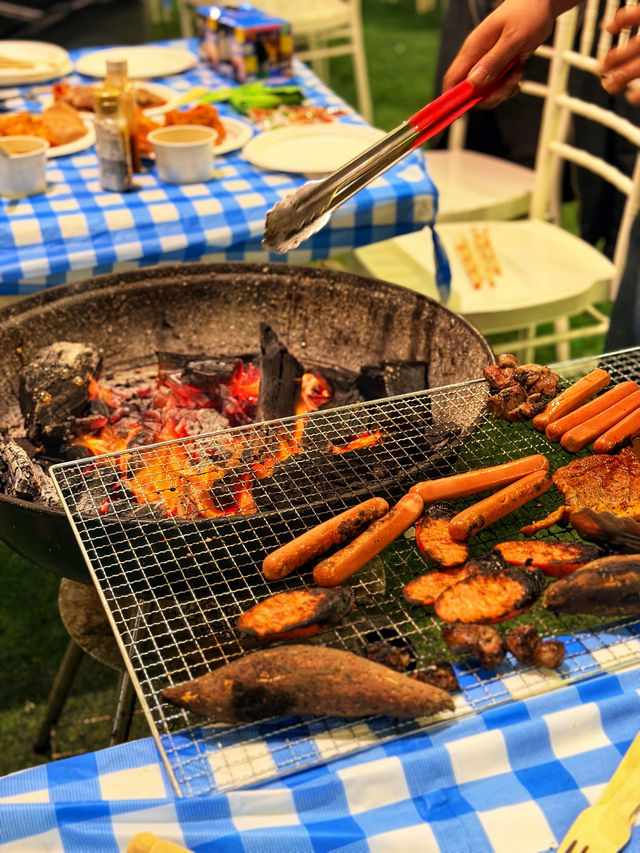 ใครชอบของย่างต้องมาที่นี่ ริมทะเลฮ่องกง ใครชอบของย่างต้องมาที่นี่ ริมทะเลฮ่องกง