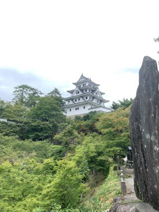 日本最古の木造再建天守「郡上八幡城」