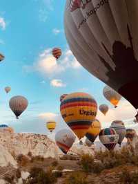 🎈🏜️ Cappadocia – Where Hundreds of Balloons Touch the Sky 🏜️🎈