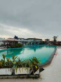 Day chill at Infinity, night party at Blue Fire, Batam