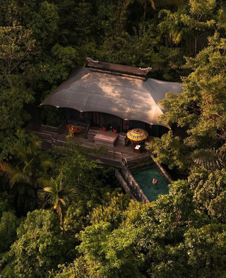 A hotel in the middle of the jungle where you'll want to get lost for a few days 🌴