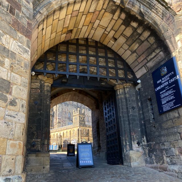 A Day in the Shadows of Lancaster Castle