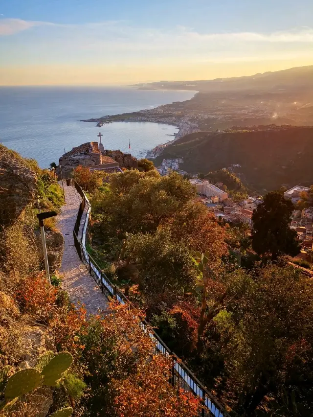 Sicilian Splendor: Taormina's Timeless Charm