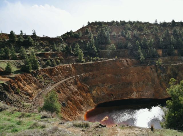 The mystery behind the Red Lake