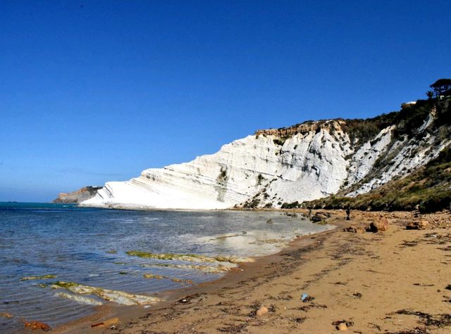 Amazing views of Scala dei Turchi 