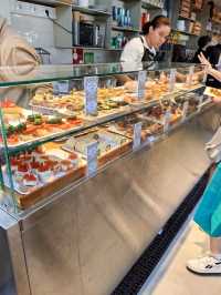 波圖新古典市場食食食，記住星期日休息