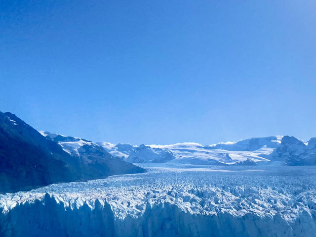 Pasarelas & Glacier Roar