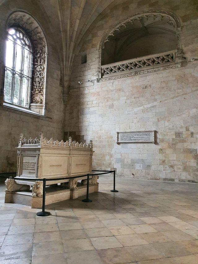 Discovering the Jerónimos Monastery – A Jewel of Lisbon’s History and Architecture