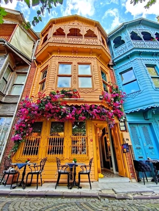 🇹🇷✨ “Istanbul on <$100: Mosques, Markets & Bosphorus Breezes in 2 Days”