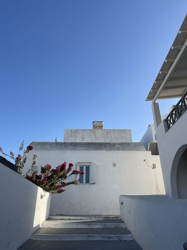 🏝️ Oia – Santorini’s Picture-Perfect Village 🌅✨