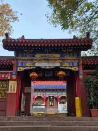 🌳 Serenity Above the City: Visiting Hongshan Park in Urumqi