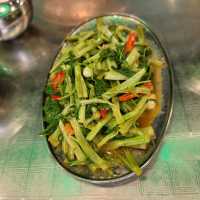Delicious Thai Delicacies - Aroi Thai Restaur