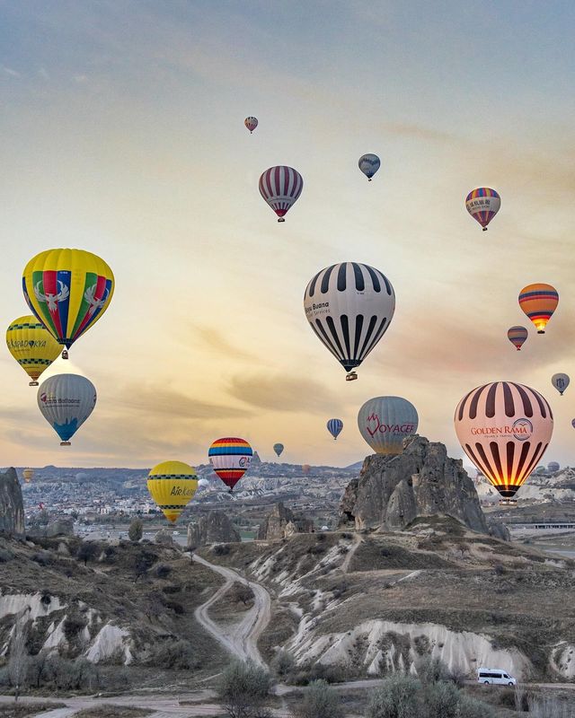 卡帕多奇亞熱氣球之旅：探秘地球創造的藝術