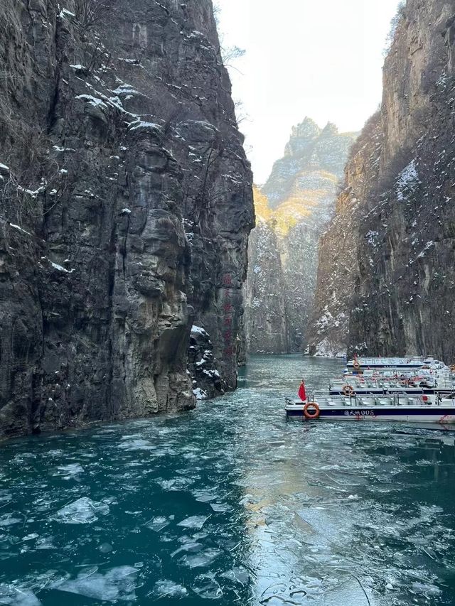 通天峽，邂逅冰雪奇緣！