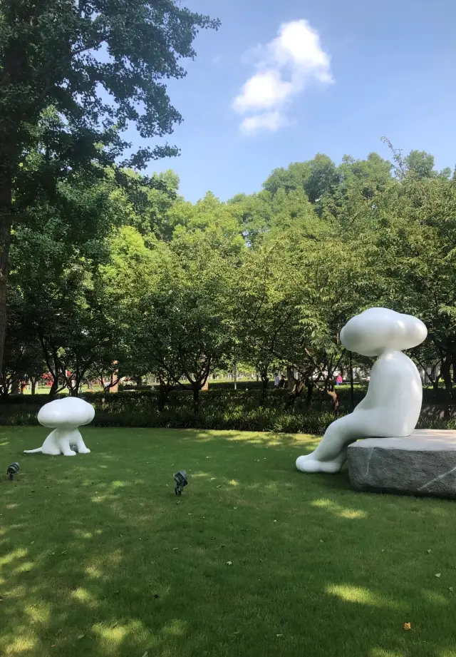 상해 CITY WALK | 24시간 열린 공원 미술관!