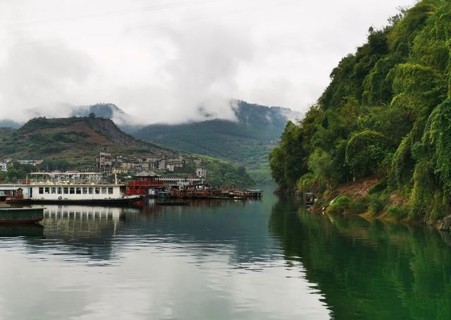 從茶峒古鎮出來，去了下一站芙蓉鎮