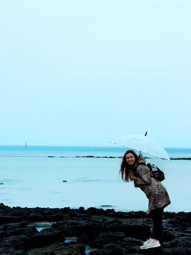 Rainy on the beach? No problem!