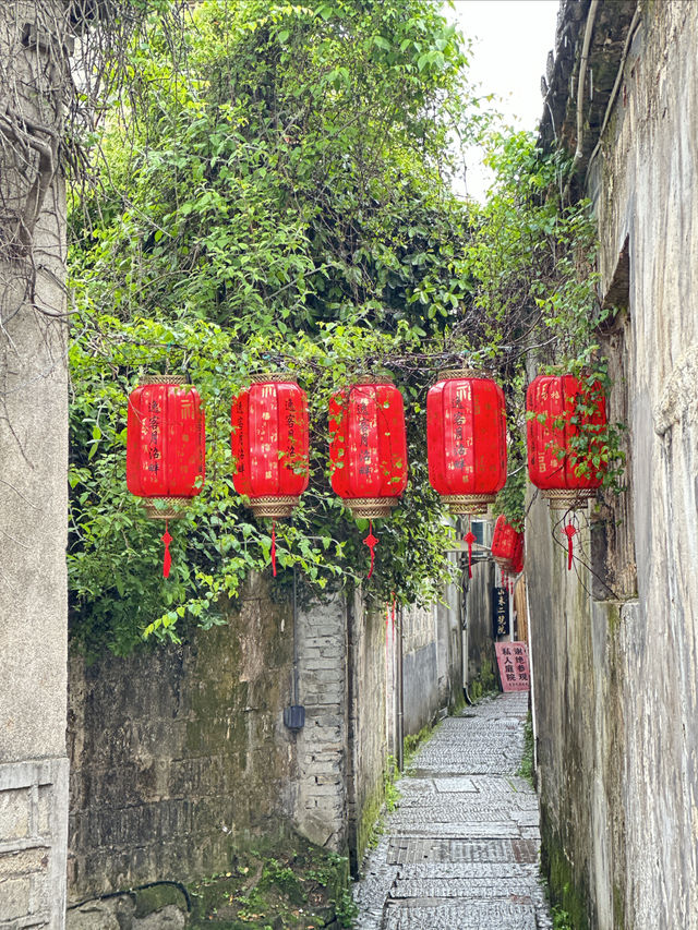 下雨天來宏村別有一番美麗景象｜黃山旅行