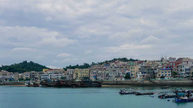 鼓浪嶼附近的小島 漳州浯嶼島