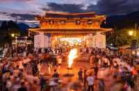 《玉龍劃船：悠遊仙境之旅》
