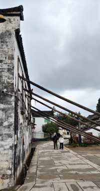 諸葛長樂村