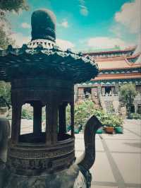 Feel the calmness of PO LIN MONASTERY... 