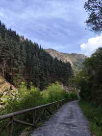 Senda del Oso: A Hidden Gem in Asturias 🌳🐻