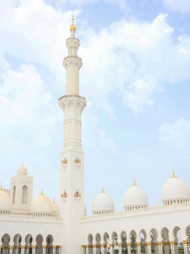 Visa-free travel to the UAE is perfect for the Qingming Festival holiday.