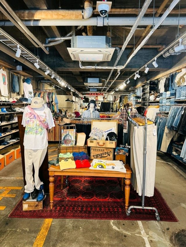 大阪古著店掃貨全攻略：梅田與美國村尋寶地圖 