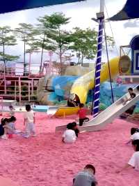 廣州首家空中巨輪主題樂園