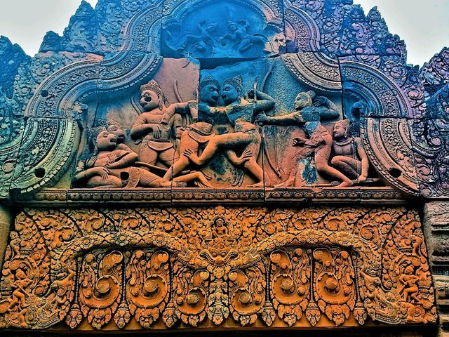 Banteay Srei: Cambodia's Exquisite Temple Masterpiece