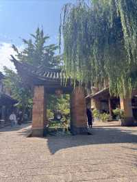 沙溪一日遊  一份從大觀酒店（大理高鐵站洱海公園店）出發的攻略：  交通方式  •自駕：從大理大
