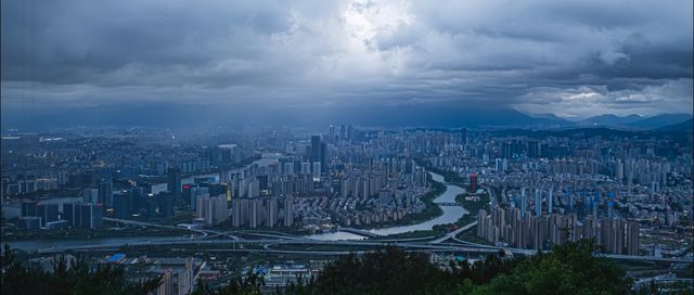 追住海浪跳支圓舞曲