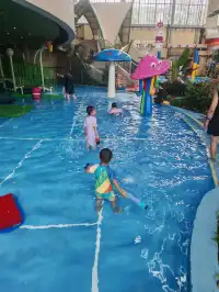 宜興窯湖小鎮兩天一晚，小鎮溯溪踩水水世界