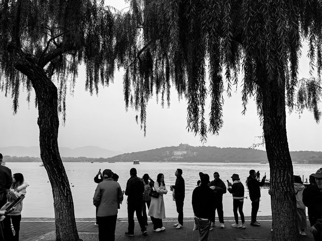 煙波浩渺的昆明湖