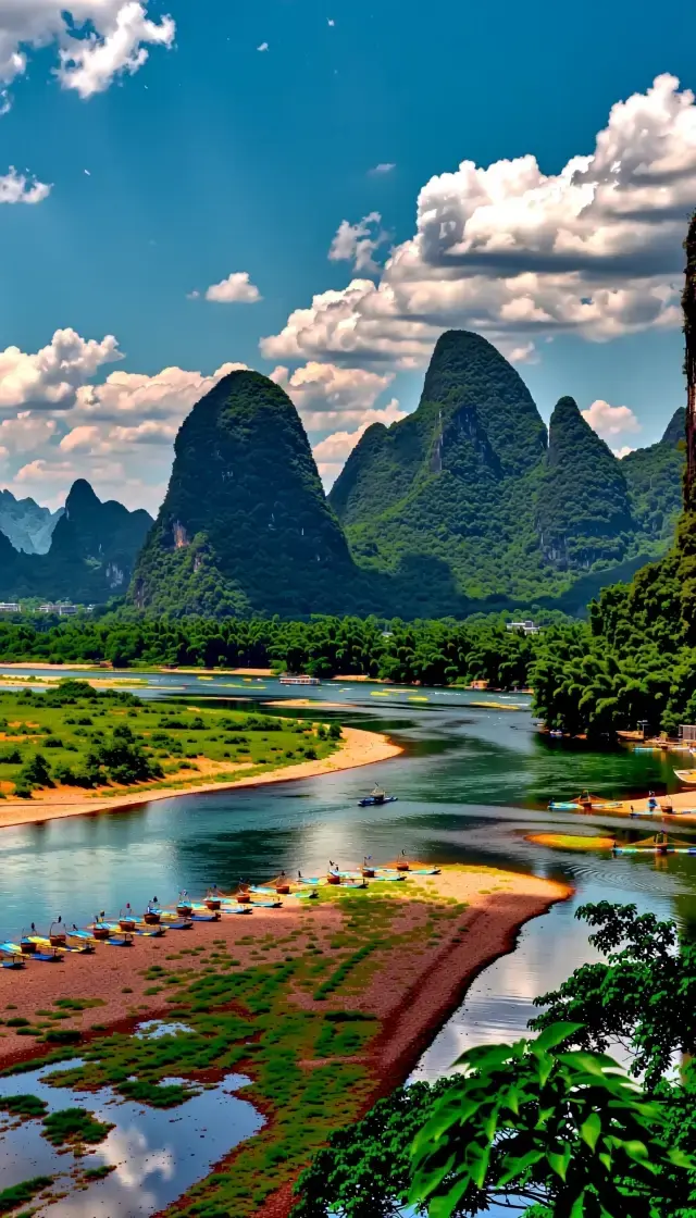 ล่องเรือชมพระอาทิตย์ตกที่แม่น้ำหลีเจียงสวยที่สุด