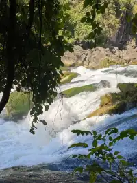 終於來到課本裡的黃果樹瀑布!