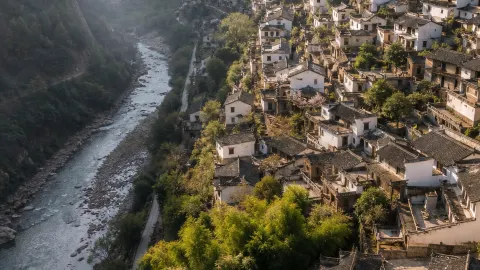 Nodeng is such a hidden gem! Explore the thousand-year-old salt village for free, with ham so fragrant you won’t want to leave — traveler post in Lanping