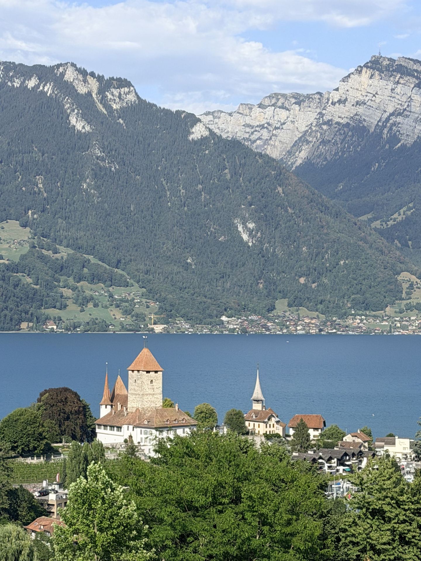 Enjoy a stress-free 4-day getaway in Switzerland