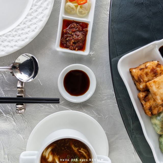 white lotus restaurant at Hilton Hua Hin